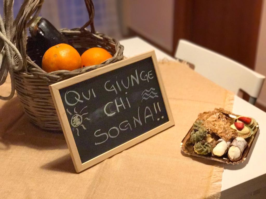 A Casa di Ida Apartment Agrigento Bagian luar foto